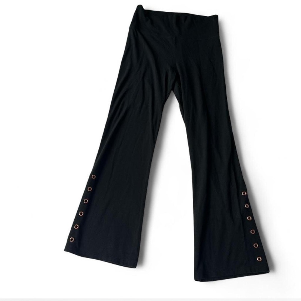 Victoria Sport Y2K Flare Leggings